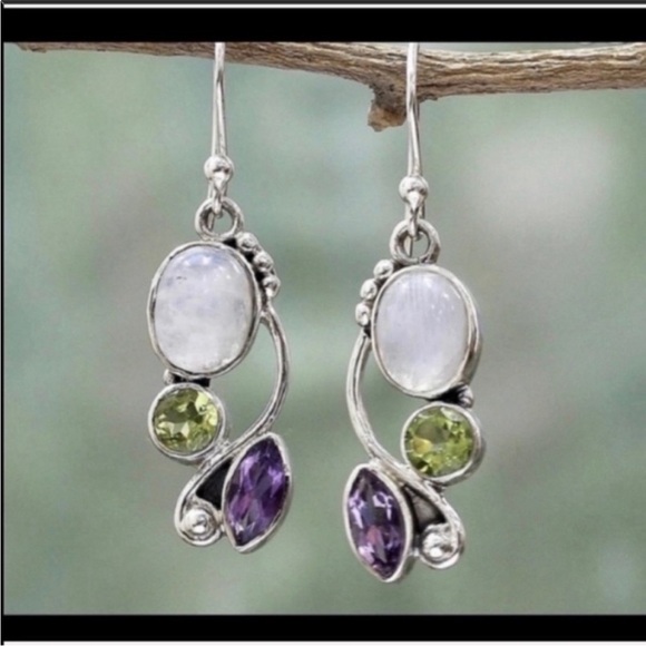 Silver peridot amethyst Gemstone earrings - Picture 4 of 5